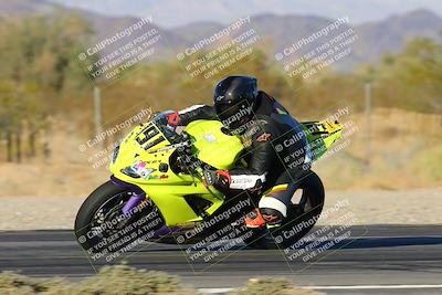 media/Dec-07-2024-CVMA (Sat) [[21c5f1ef85]]/Race 11-Amateur Supersport Open/